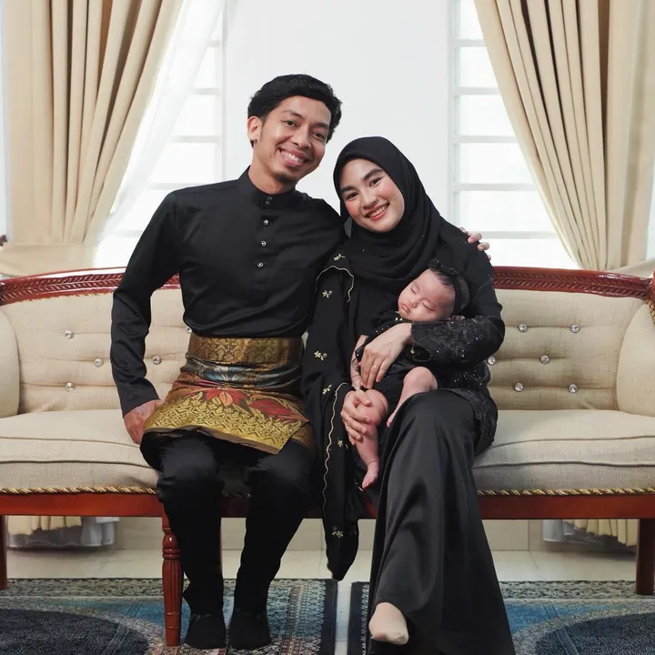 Ayah & Mama Nadine 🤍