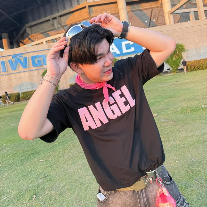 สมเอิ๊ดชอบติ่ง