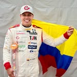 Oscar Tunjo 🇨🇴