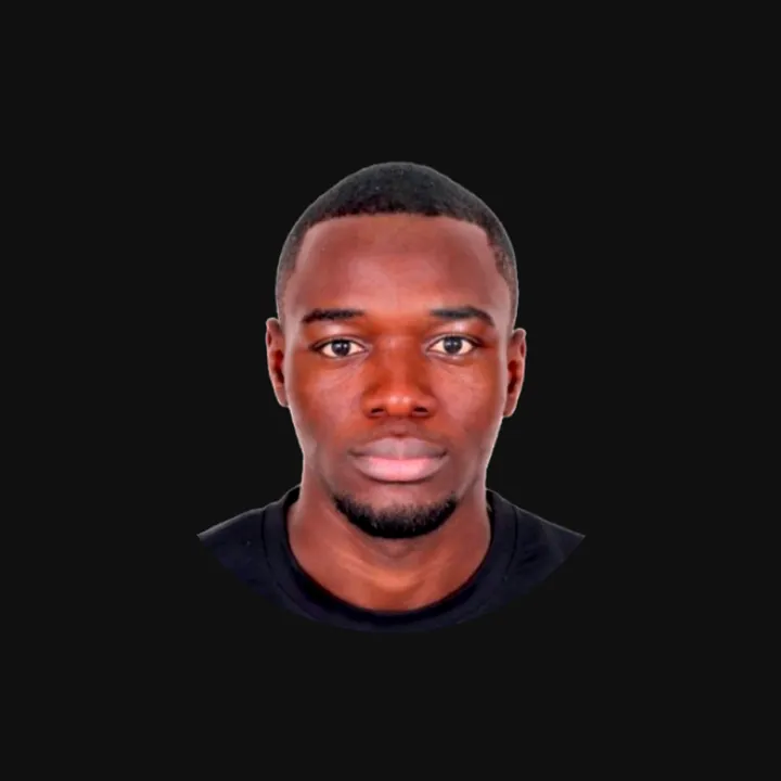 Emmanuel Officiel