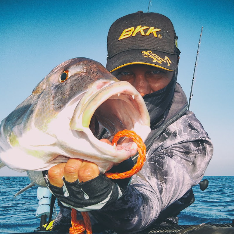 Umberto Calipari Yaker: Kayak Fishing & Lifestyle
