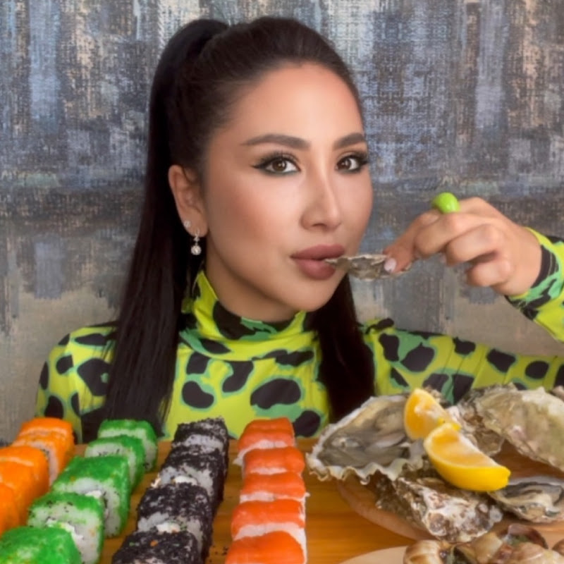 MUKBANG с Мари