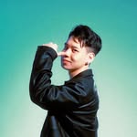 黃右年 🐒