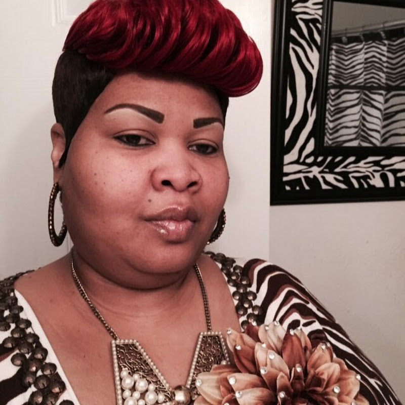 Denise Glam Style Living