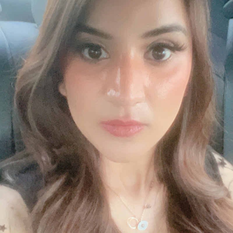 Dilpreet | Makeup • Skincare • Haircare 