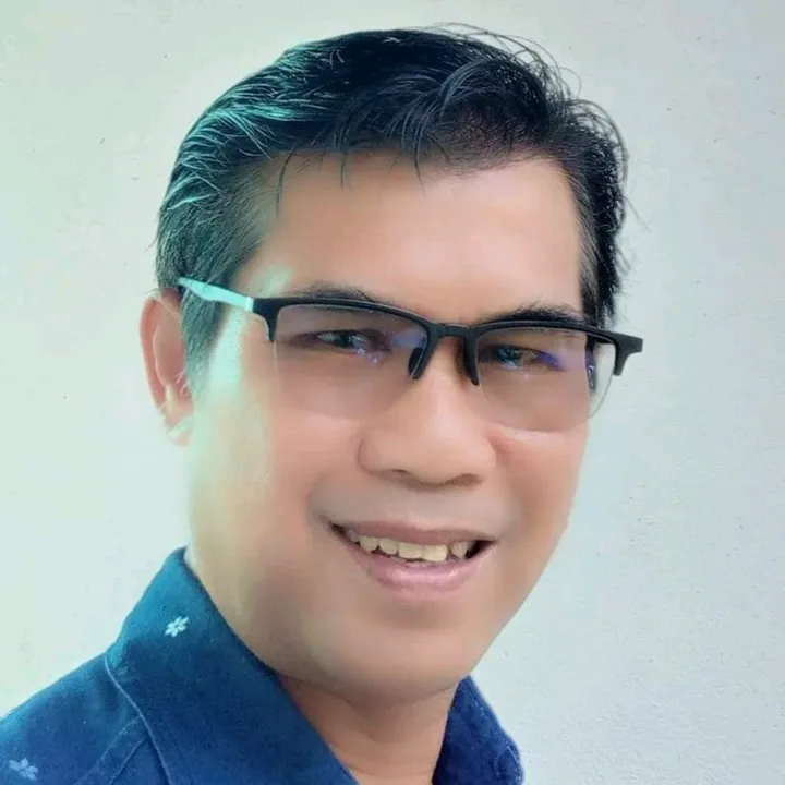 หนุ่มเชียงราย.(ริมกก)