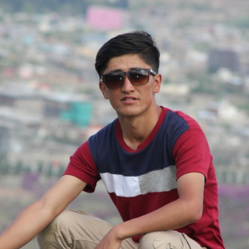 Qadir Akbari