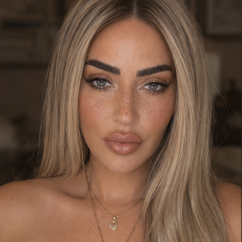 Deirdre Elizabeth