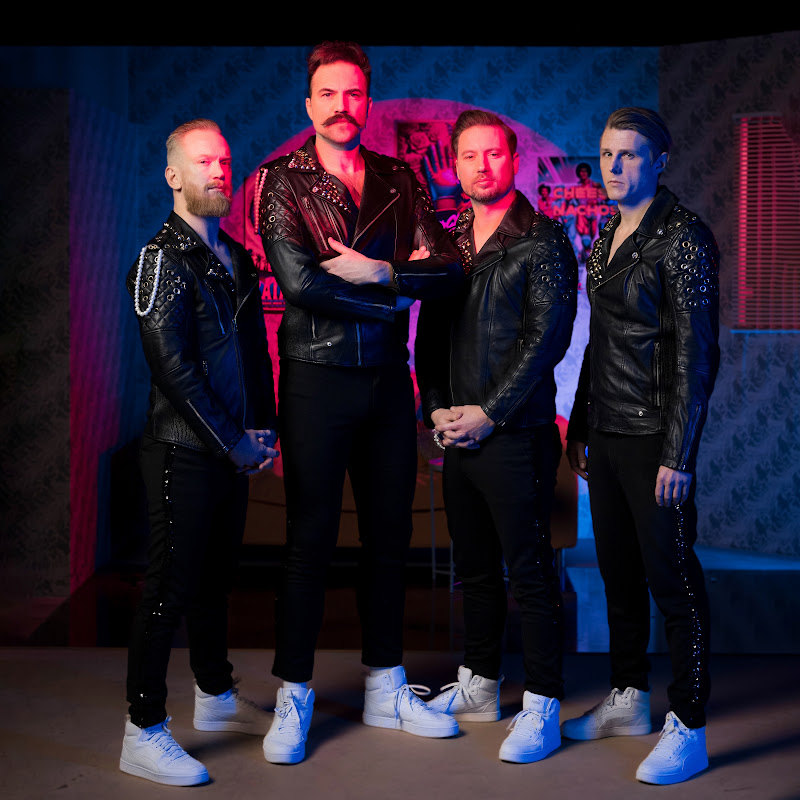 RoyalRepublic