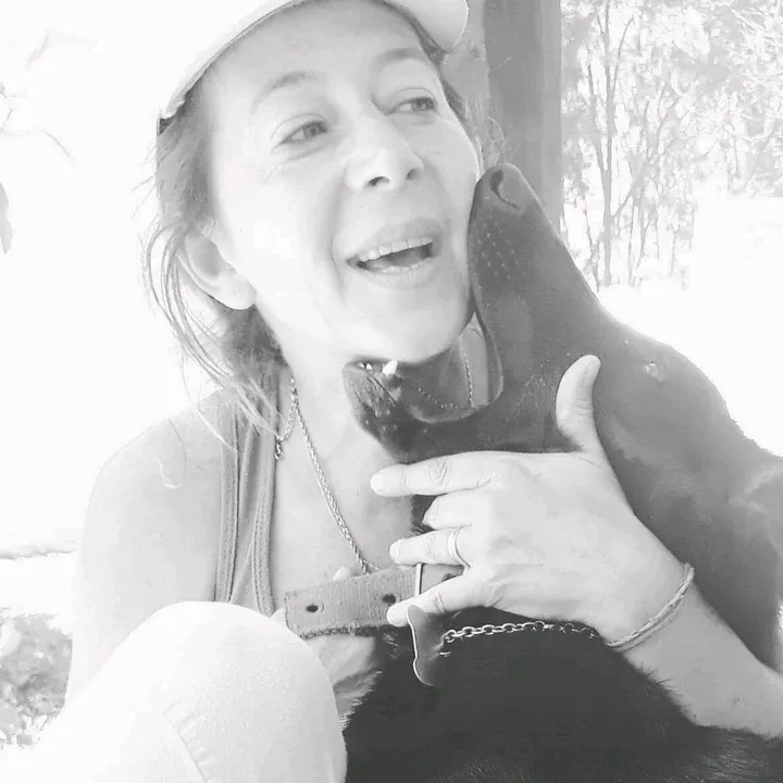 MÍA 💫