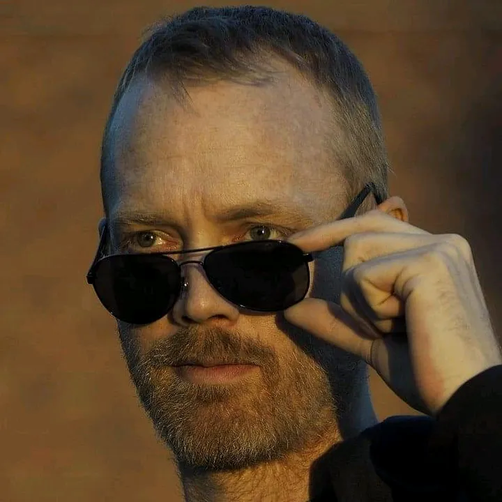 𝕬𝖟𝖙𝖔𝖗𝕼