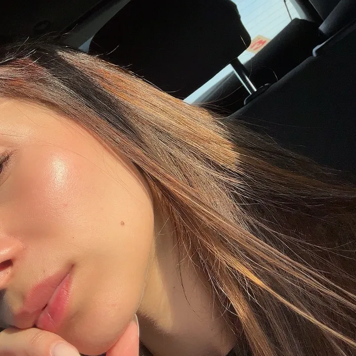 Roxanne | skincare + wellness