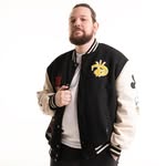 TukuGR | Comedian • Storyteller • Podcaster