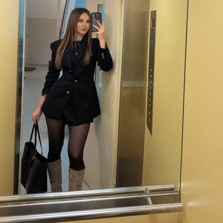 d_a.outfit
