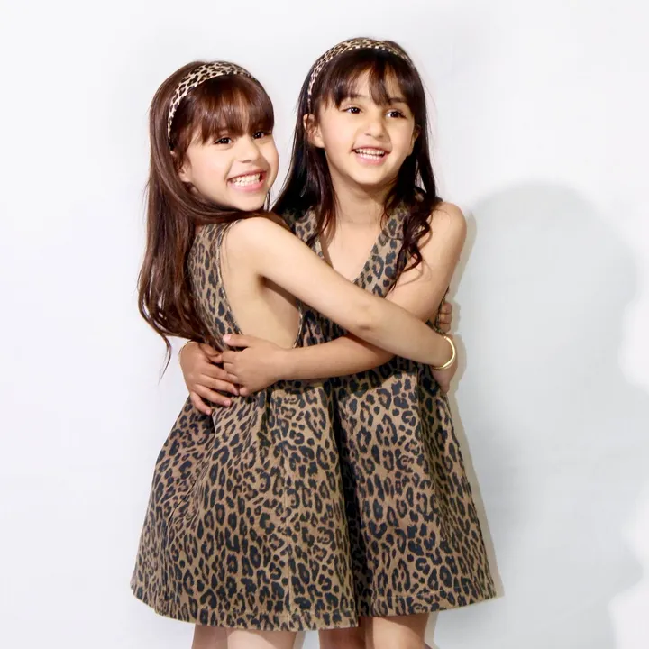 التوأم تاي وناي Twinstaynay