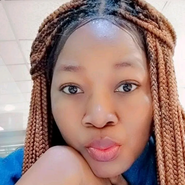 Connie🇬🇭 🇨🇦💃💋