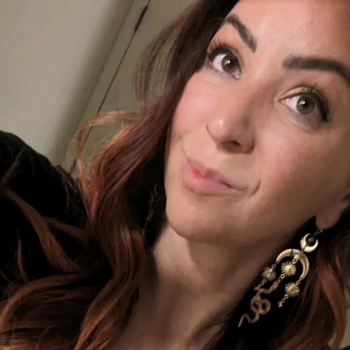 Lauren Tatasciore
