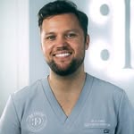 dr n.med. Szymon Frank