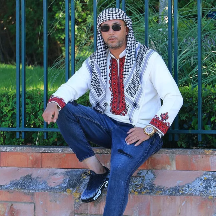younes