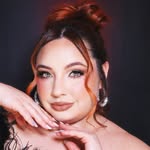 Izabella Daniela👑