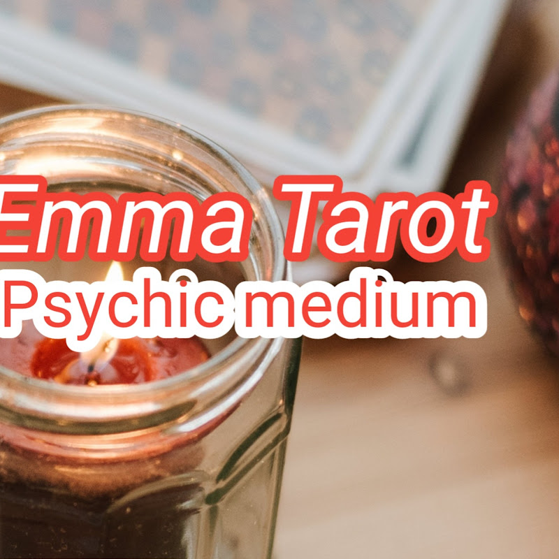 Emma Tarot psychic medium