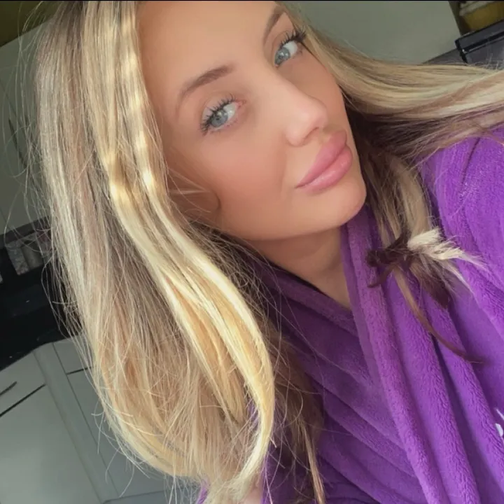 🫧🦋Nicole🦋🫧