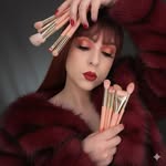 Cecilia Lazaro ( Ceci LQ )