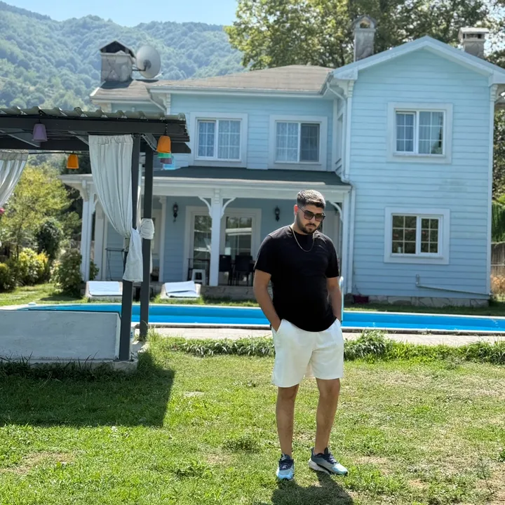 Aziz Rağmen