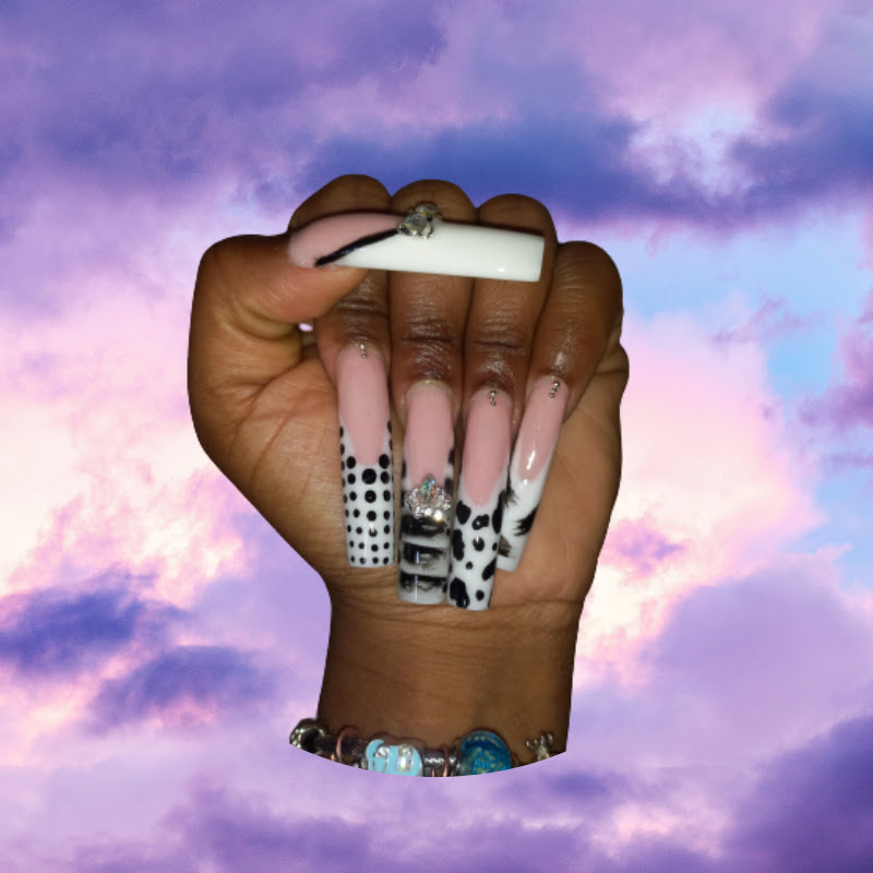 Khanyi Nails