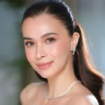 Sunshine Cruz