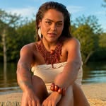 Camila Loures