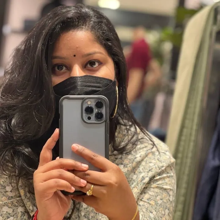 Varshenee Parenjothi