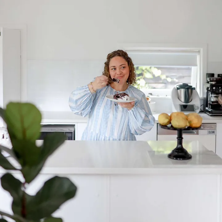 jules | it’s a Dish Blog