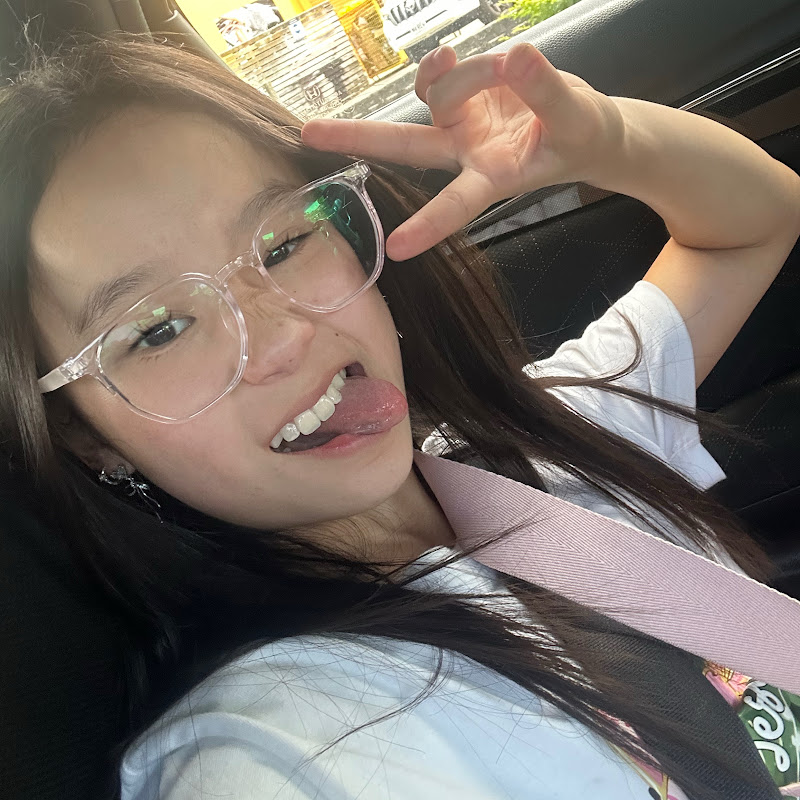 Chloe Li