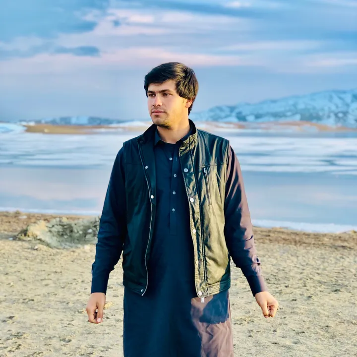 Zabihullah Khanikhil