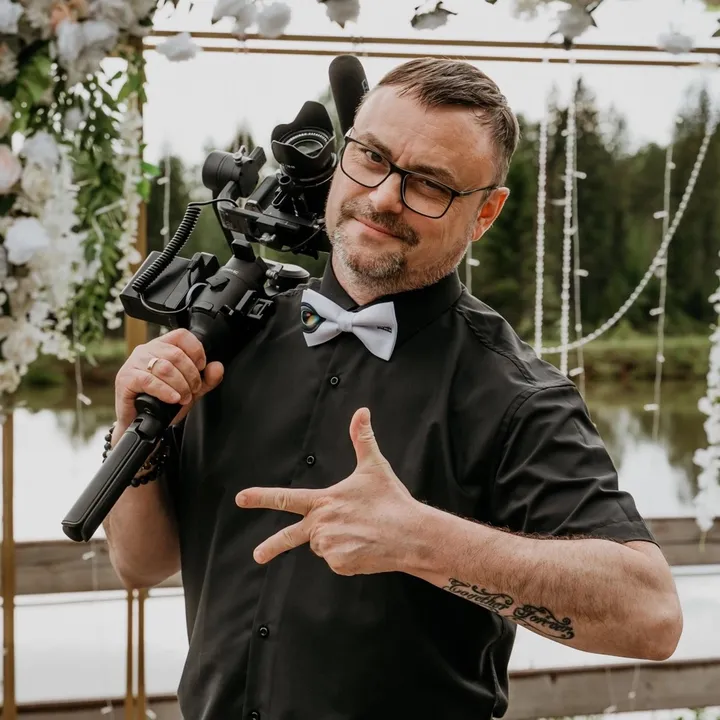 MovieNik