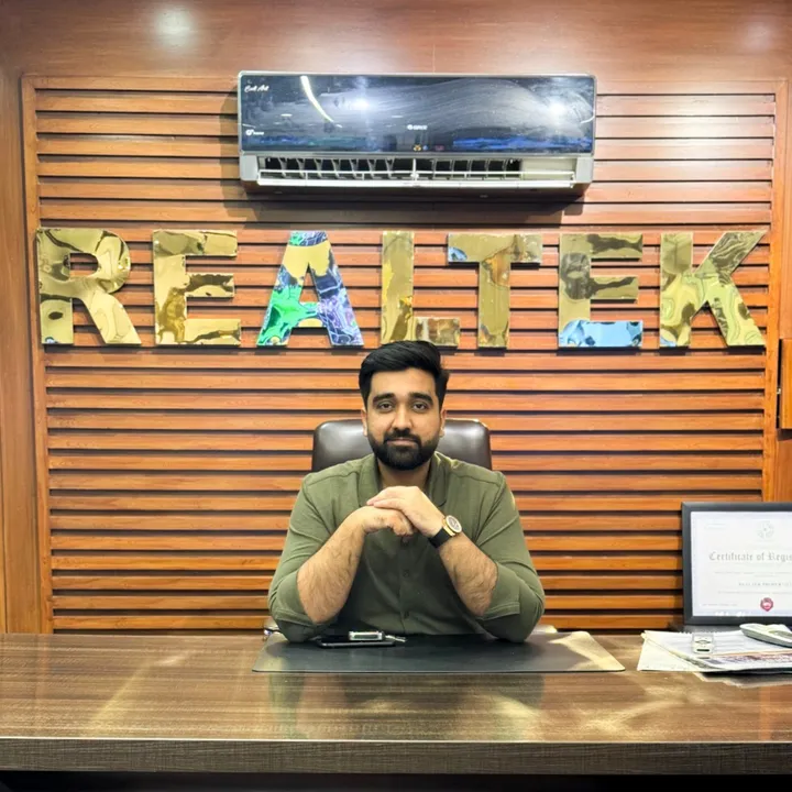 Moiz Zarar Official