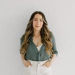 Nikki Koch ♡ Motherhood.Style.Home.UGC