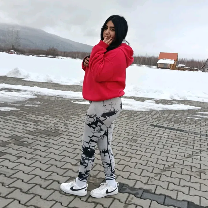 andreea_😫🫶🏻🥷🏻