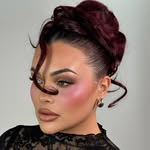 LINA • PRO MUA • DIGITAL CREATOR • est.’15