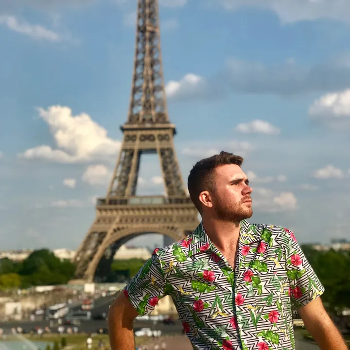 Nicholas Kusnir (Travel)