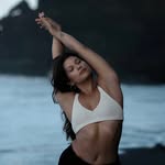 Caro | Yoga for a strong body & mind