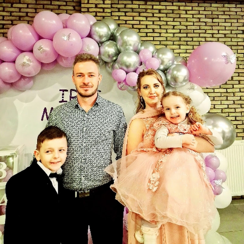 Happy Family Trandafir 🌹💞