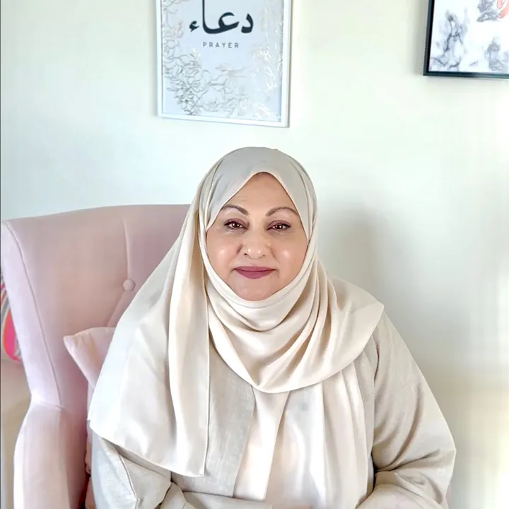 Naseem | Relationship coach