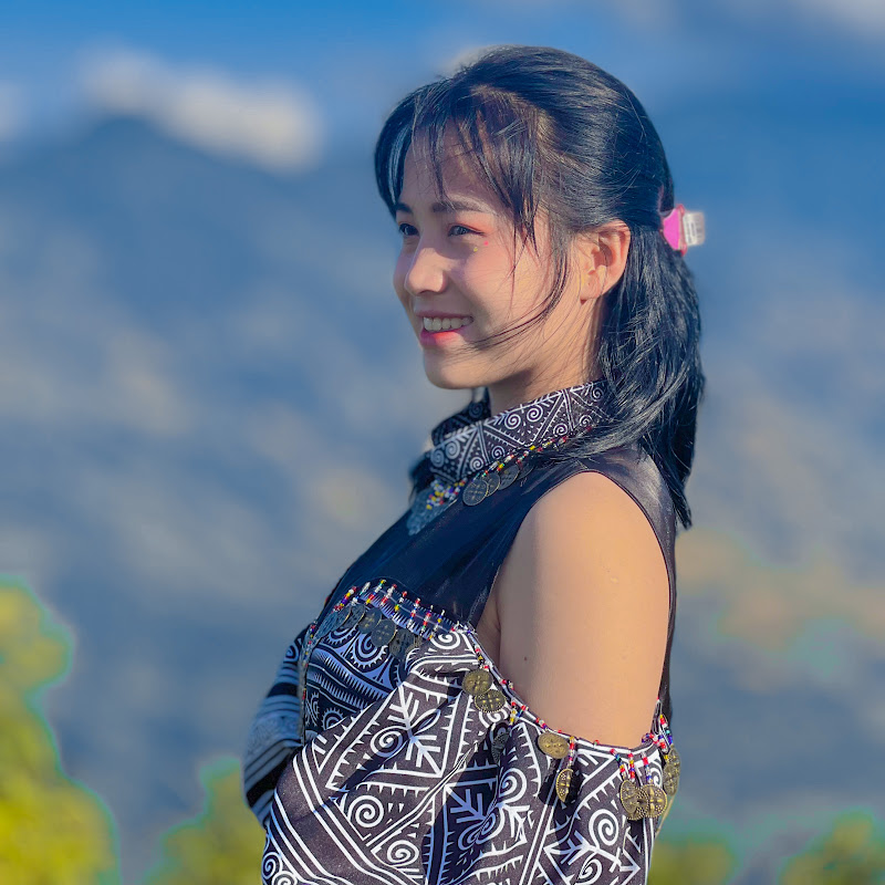 Em Chứ 