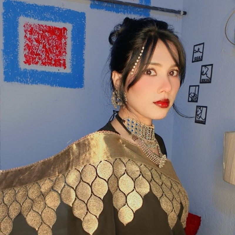 Zareena Hussain 