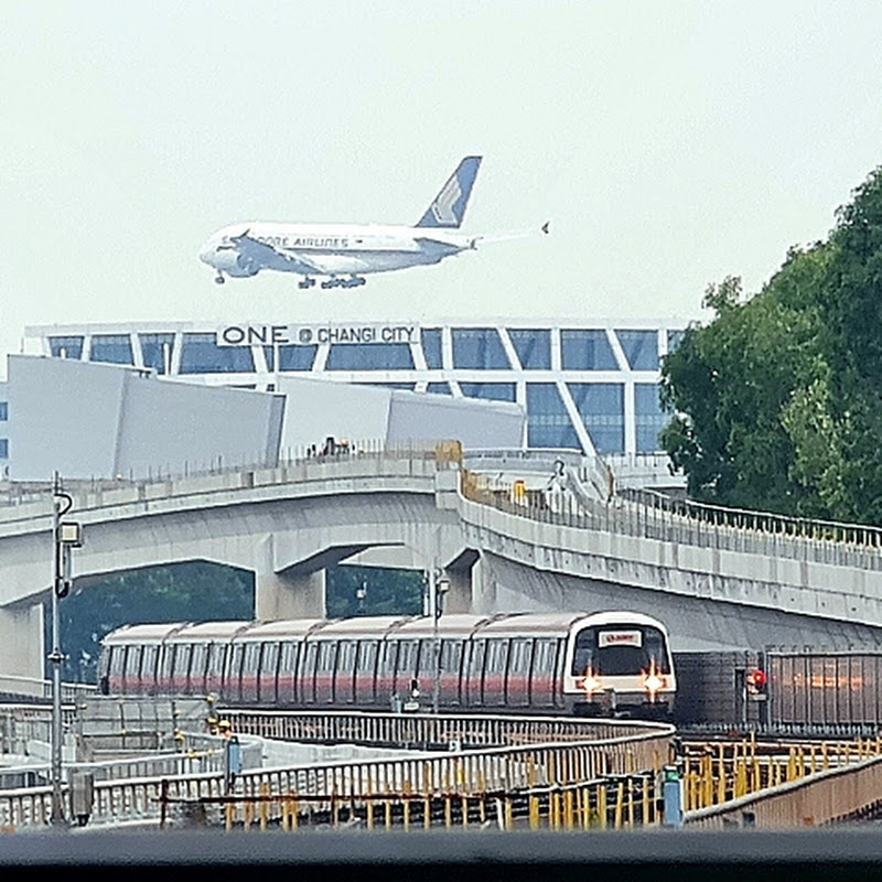 SG Planespotting And Trains