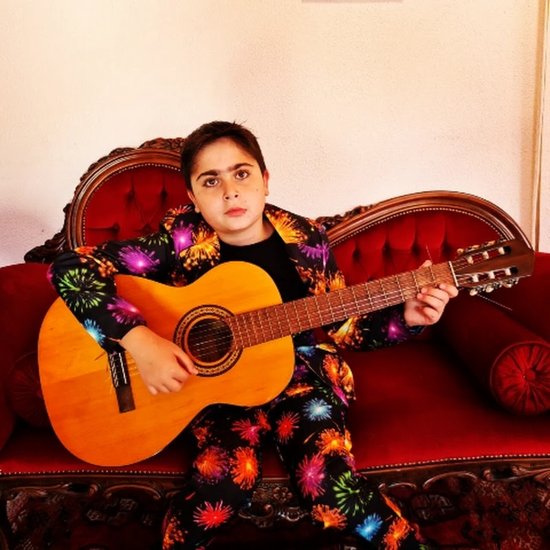 Ernes Elias Music