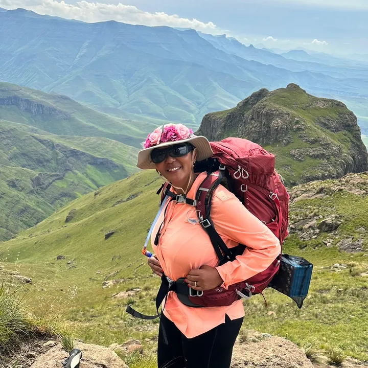 Stella Manyi 🇿🇦