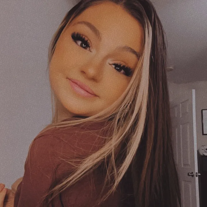 Sabrina | SAHM | TTA! 🦋